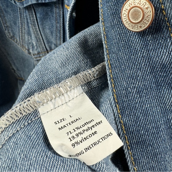 Brandless Large Medium Wash Distressed Denim Jacket - Picture 5 of 8